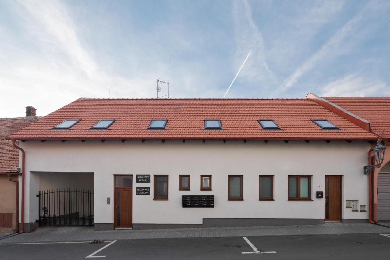 Rezidence Konevova, Mikulov Apartment Luaran gambar